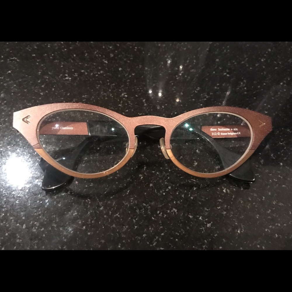 Luxury eyeglass frames from Theo (Belgium)